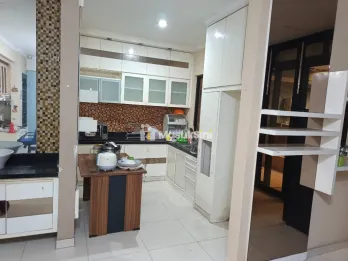 Jual Rumah Mewah Luas Jalan Manyarrejo Surabaya Timur