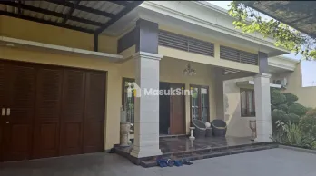 Jual Rumah Mewah Siap Huni di Jalan Gununglaya Cirebon