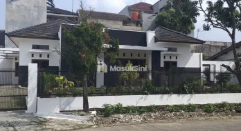 Jual Rumah Strategis di Komplek Bukit Cimanggu Kota Bogor