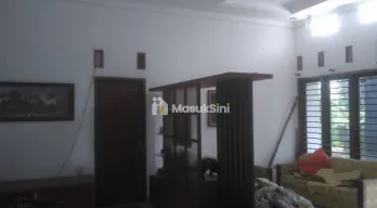 Jual Rumah Strategis di Komplek Bukit Cimanggu Kota Bogor