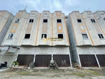 MURAH!! DIJUAL CEPAT! Ruko Gandeng 3 di Komplek Royal Monaco - Medan