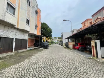 MURAH!! DIJUAL CEPAT! Ruko Gandeng 3 di Komplek Royal Monaco - Medan