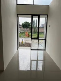 PERUMAHAN DESAIN MODERN