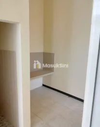 RUMAH 1 LANTAI LOKASI STRATEGIS DEKAT SUKUN