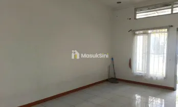 Rumah 2 Kamar Tidur 1 Kamar Mandi Keamanan 24 Jam di Arcamanik Bandung