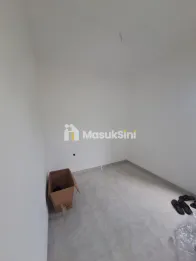 RUMAH 2 LANTAI 400 JUTAAN LOKASI DI RANDUAGUNG SINGOSARI