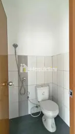 RUMAH 2 LANTAI LOKASI PERUMAHAN BANDULAN BARAT MALANG