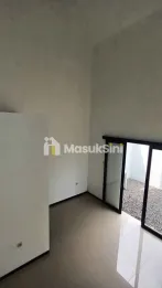 RUMAH 2 LANTAI LOKASI PERUMAHAN BANDULAN BARAT MALANG