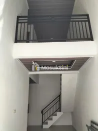 Rumah 2 Lantai Siap Huni, Dekat Pusat Kota Depok