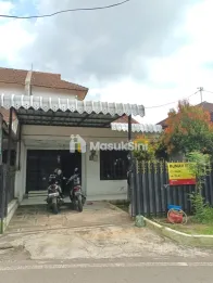 RUMAH 2 LANTAI SIAP HUNI LOKASI BLIMBING KOTA MALANG