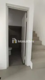 Rumah Babatan Pantai Siap Huni dekat Pakuwon City di Regency One Babatan