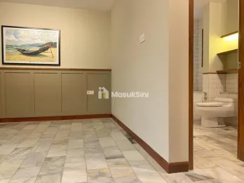 Rumah baru bebas banjir super strategis di rawamangun jakarta timur