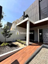 RUMAH BARU MODERN MINIMALIS LOKASI KAWASAN ELIT PERUM ARAYA GOLF
