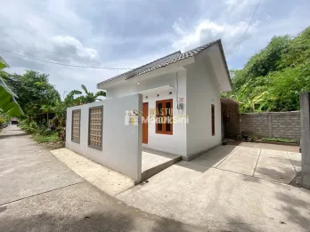 RUMAH CANTIK HARGA MURAH DI SUMBERHARJO, PRAMBANAN