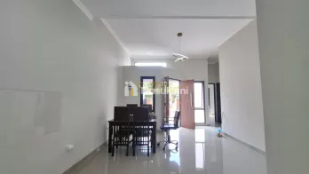 RUMAH CANTIK, SIAP HUNI DEKAT RING ROAD BARAT