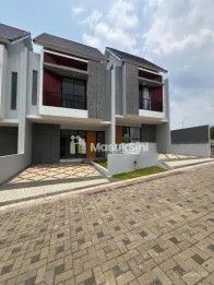 Rumah Casablanca Kota Malang