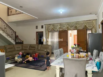 RUMAH CLASSIC MODERN SIAP HUNI