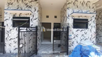 Rumah di Lebak Surabaya