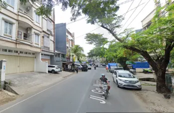 Rumah Dijual di Kota Makasar Dekat Pantai Losari, Phinisi Point Mall