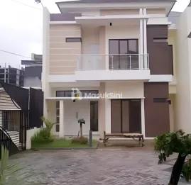 Rumah Dijual di Kota Makassar Dekat Mall Panakkukang, Nipah Mall Makassar