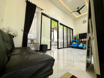 Rumah Dijual Full Furnished di Denmoza Hills Araya