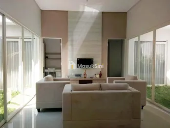 Rumah Disewakan Full Furnished di Austinville Tidar Malang