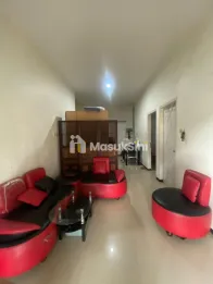 RUMAH HOOK 2 LANTAI SIAP HUNI LOKASI TASIKMADU - HARGA 1,5M NEGO