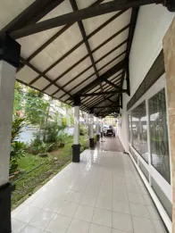 RUMAH HOOK DEKAT JALAN IJEN