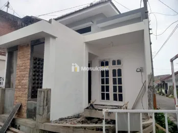 RUMAH HOOK SIAP HUNI LOKASI KARANGPLOSO- HARGA 450 JUTA NEGO