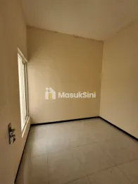 RUMAH HUNIAN MINIMALIS DEKAT KAMPUS BINUS