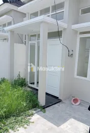 RUMAH HUNIAN MODERN DEKAT CYBER MALL