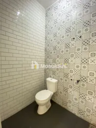 RUMAH HUNIAN MODERN LOWOKWARU