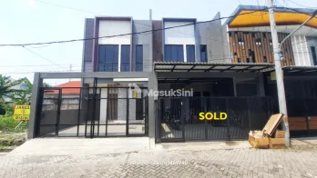 Rumah Kalikepiting Dekat Rumah Sakit Waron Surabaya