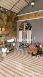 Rumah kokoh terawat siap huni bebas banjir di cempaka putih