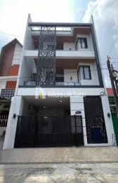 RUMAH KOST EKSCLUSIVE SUHAT MALANG