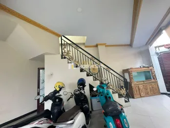 RUMAH MEWAH & KOST EXCLUSIVE DI MUJA MUJU UMBULHARJO