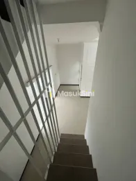 RUMAH MINIMALIS 2 LANTAI LOKASI PAKIS DEKAT GRAND MERCURE