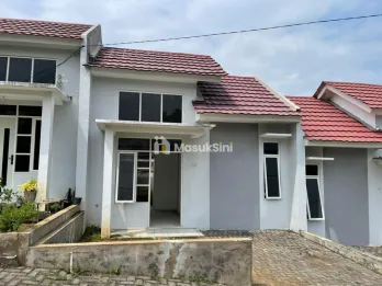 RUMAH MINIMALIS MURAH SIAP HUNI