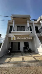 RUMAH MODERN 2 LANTAI SIAP HUNI
