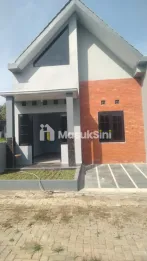 RUMAH MODERN MINIMALIS LOKASI BURING KEDUNGKANDANG