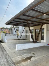 RUMAH MODERN MURAH LOKASI SINGOSARI DEKAT EXIT TOL LAWANG