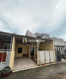 RUMAH MODERN SECOND DEKAT RS DAN SEKOLAH - HARGA 430 JUTA