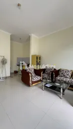 RUMAH MODERN SIAP HUNI DEKATN PLAZA ARAYA - HARGA 800 JUTA