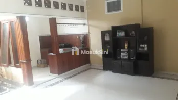 RUMAH MURAH DAN BAGUS 3 LANTAI VILLA MUTIARA LIDO