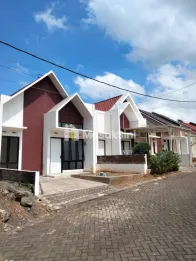 RUMAH MURAH KEPANJEN