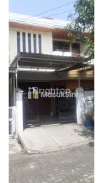 Rumah nyaman, area tengah kota Malang