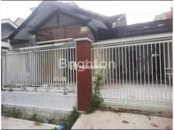Rumah nyaman, area tengah kota Malang