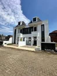 Rumah Pandanwangi Blimbing Kota Malang