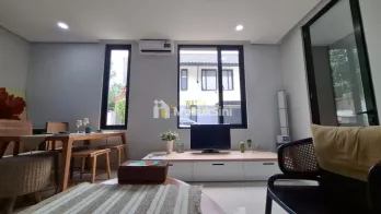 Rumah premium dekat MRT Fatmawati
