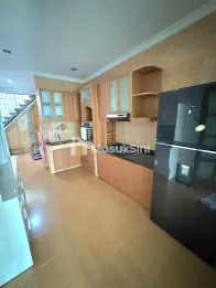 Rumah second di Larangan Ciledug dekat Joglo